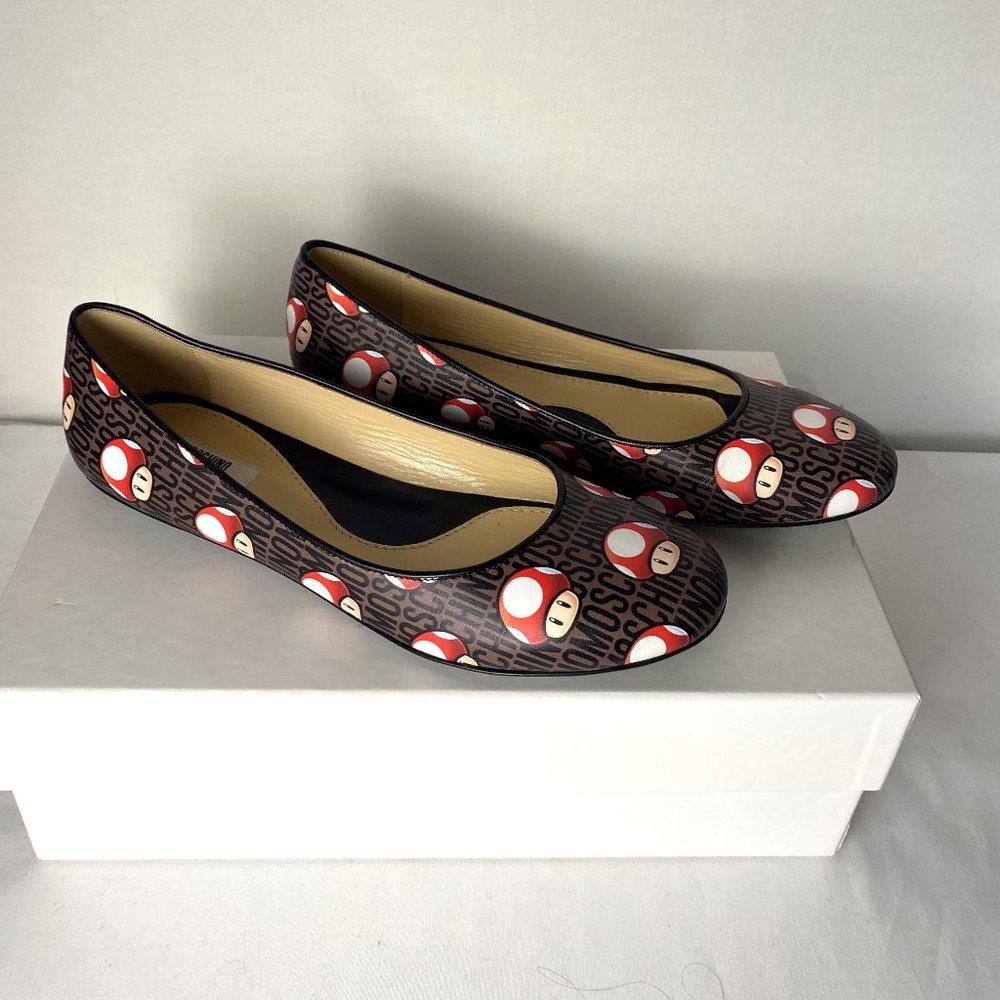 Moschino Flats